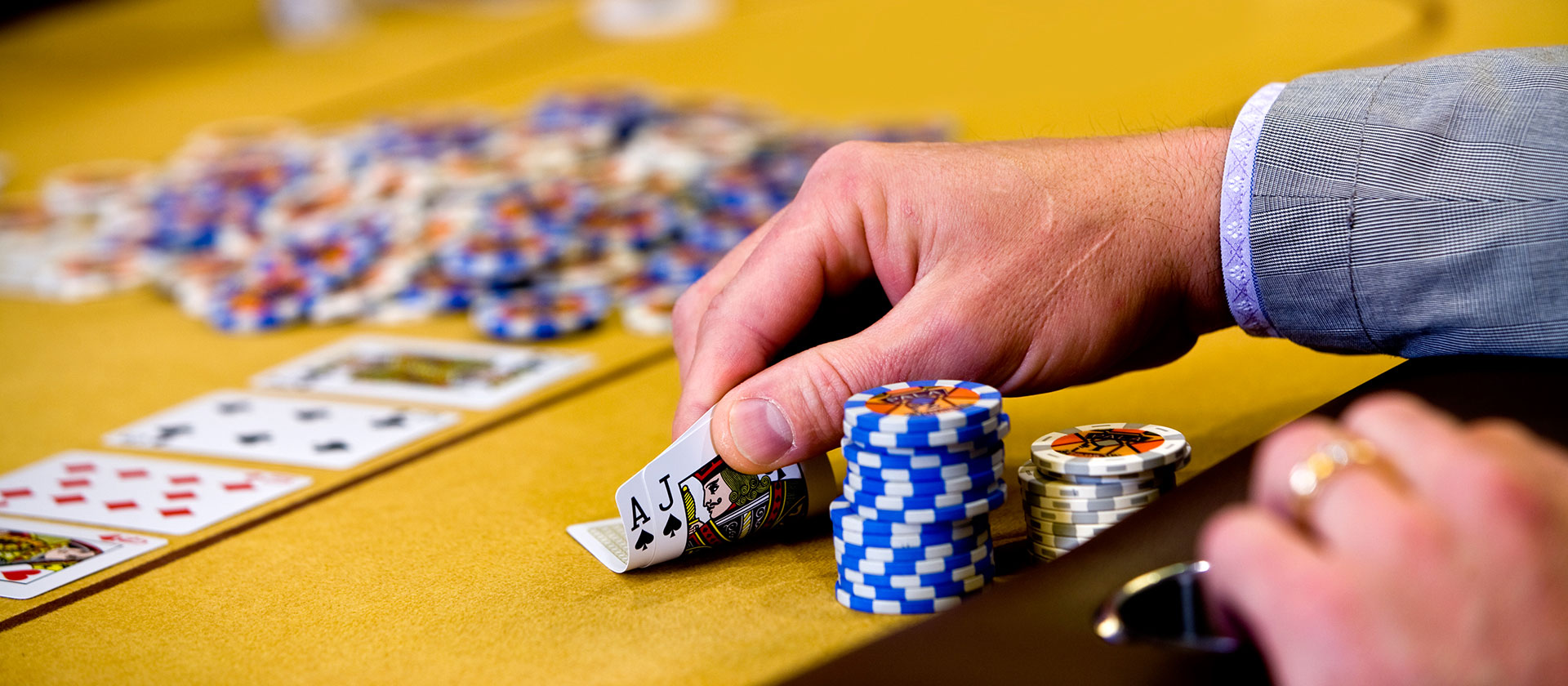 Casino poker