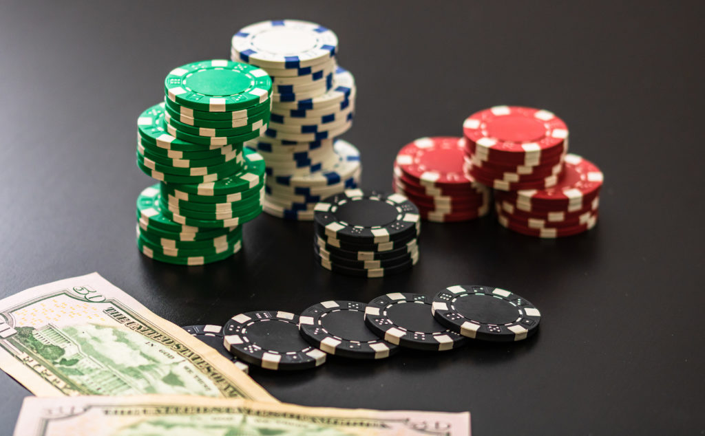 Is Online Poker Playing A Good Option for A Living